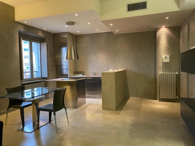 Spacious & Elegant Apartment Near Corso Como - Maroncelli มิลาน ภายนอก รูปภาพ